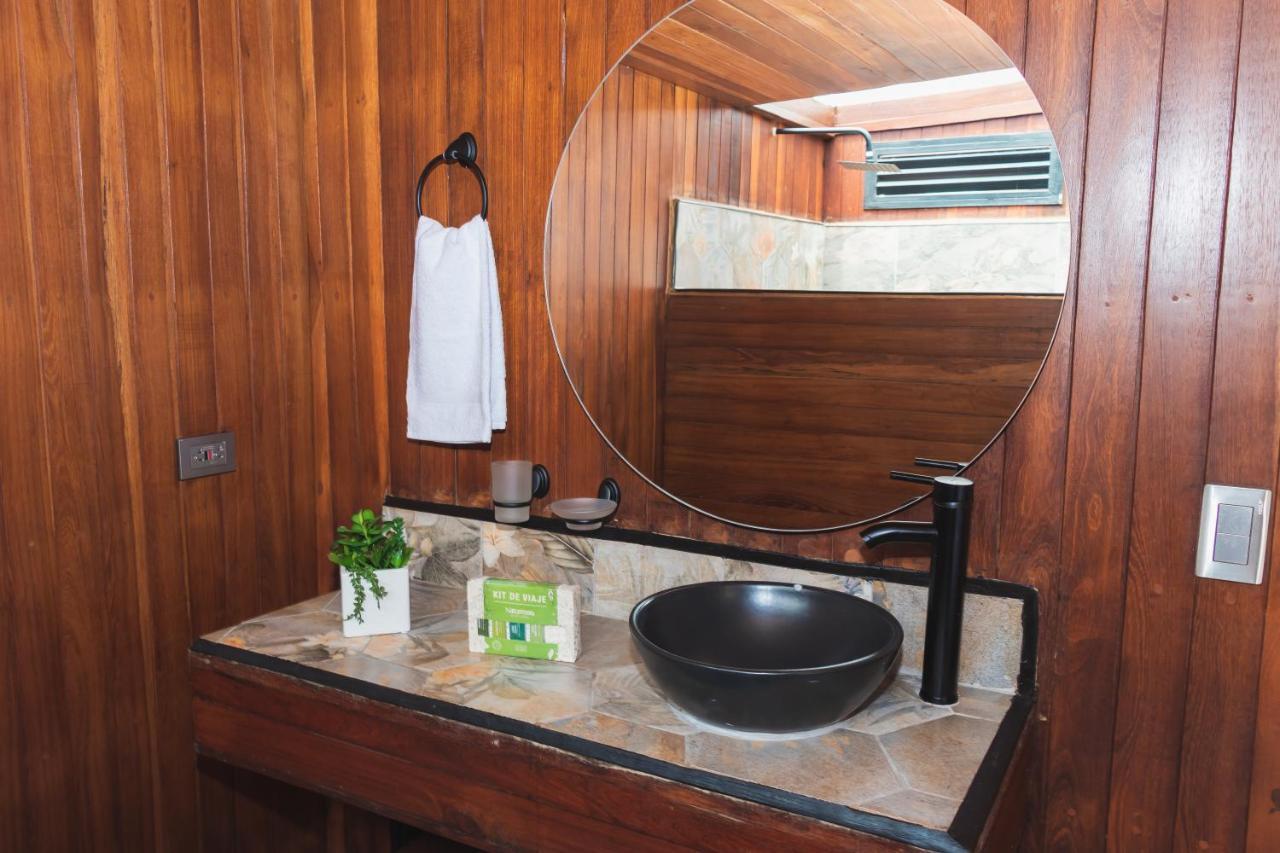 Glamping The Mountain Hotel Guatape Exterior photo