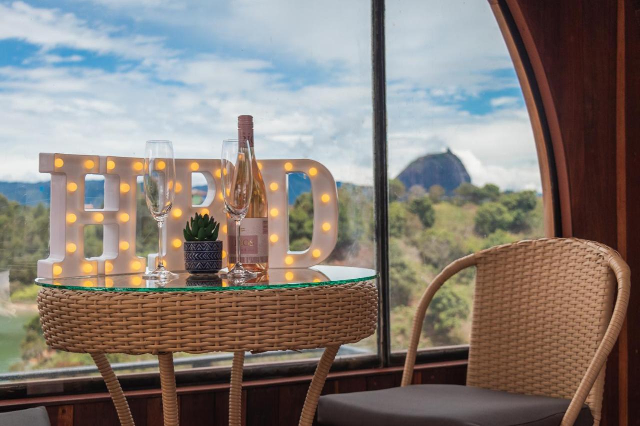 Glamping The Mountain Hotel Guatape Exterior photo