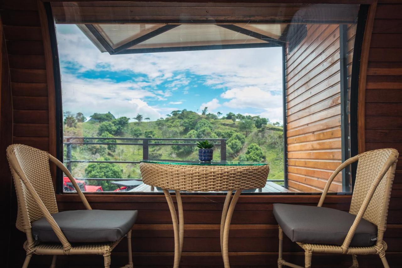 Glamping The Mountain Hotel Guatape Exterior photo