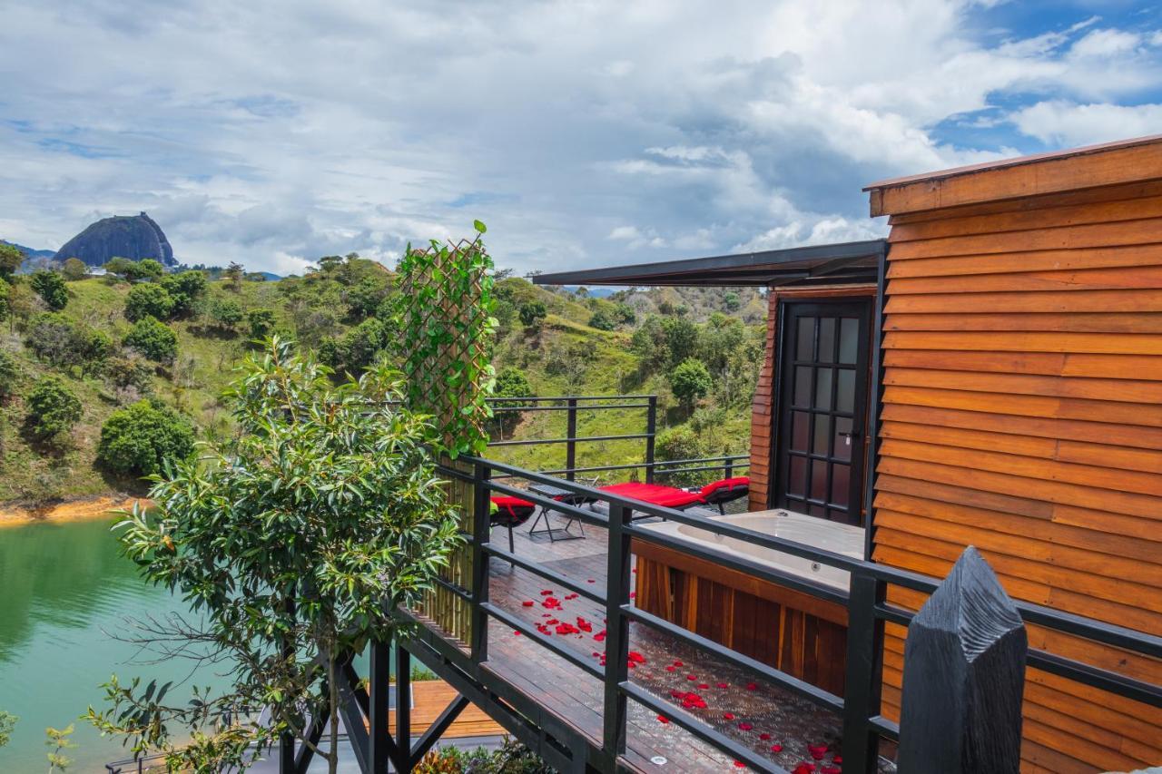 Glamping The Mountain Hotel Guatape Exterior photo