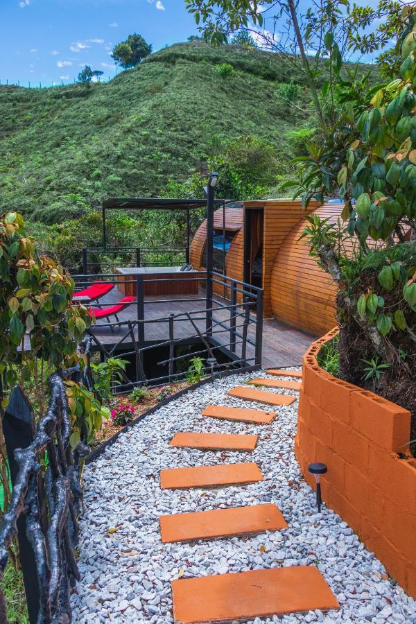 Glamping The Mountain Hotel Guatape Exterior photo