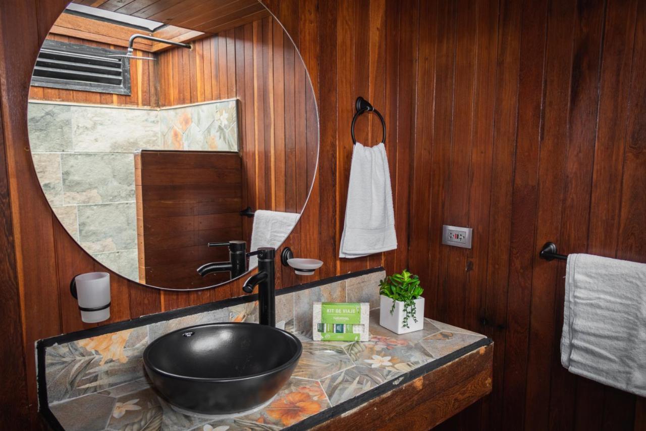 Glamping The Mountain Hotel Guatape Exterior photo