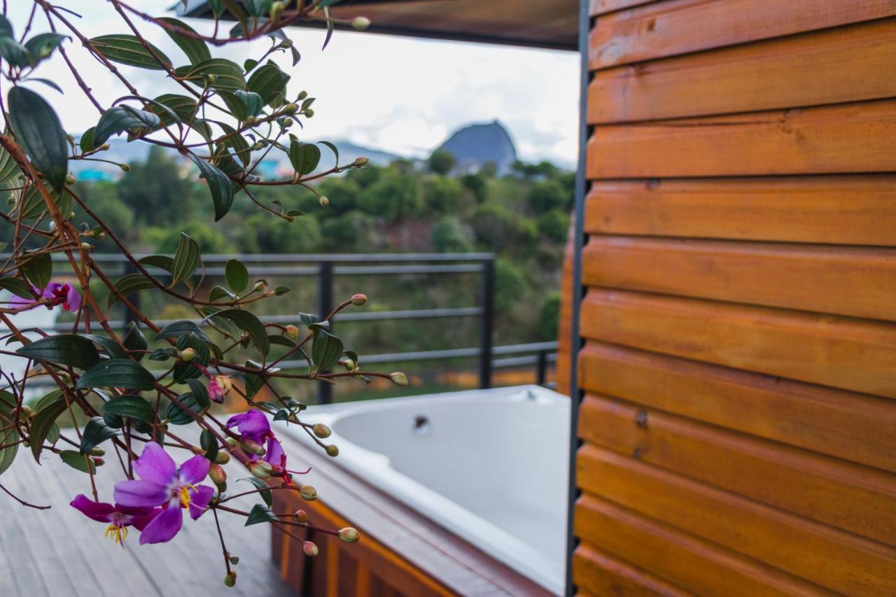 Glamping The Mountain Hotel Guatape Exterior photo