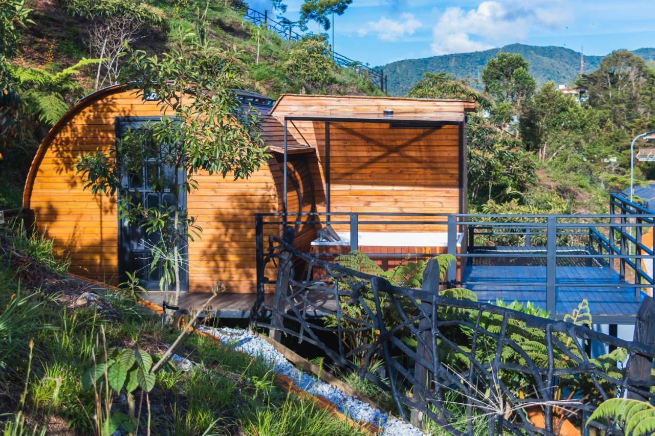 Glamping The Mountain Hotel Guatape Exterior photo