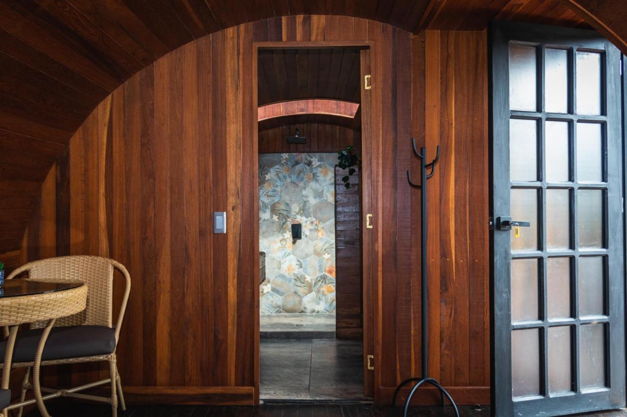 Glamping The Mountain Hotel Guatape Exterior photo