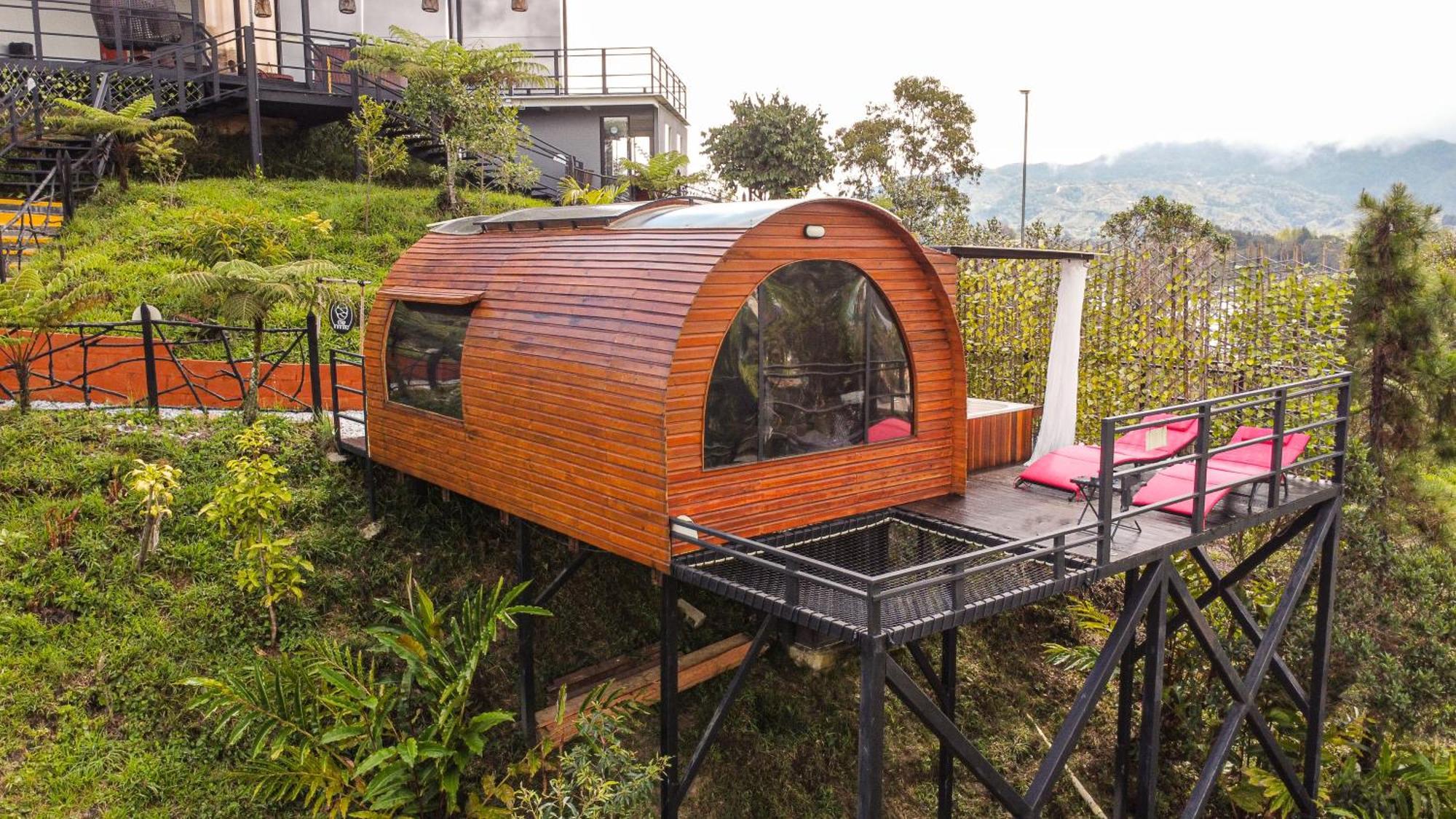 Glamping The Mountain Hotel Guatape Exterior photo