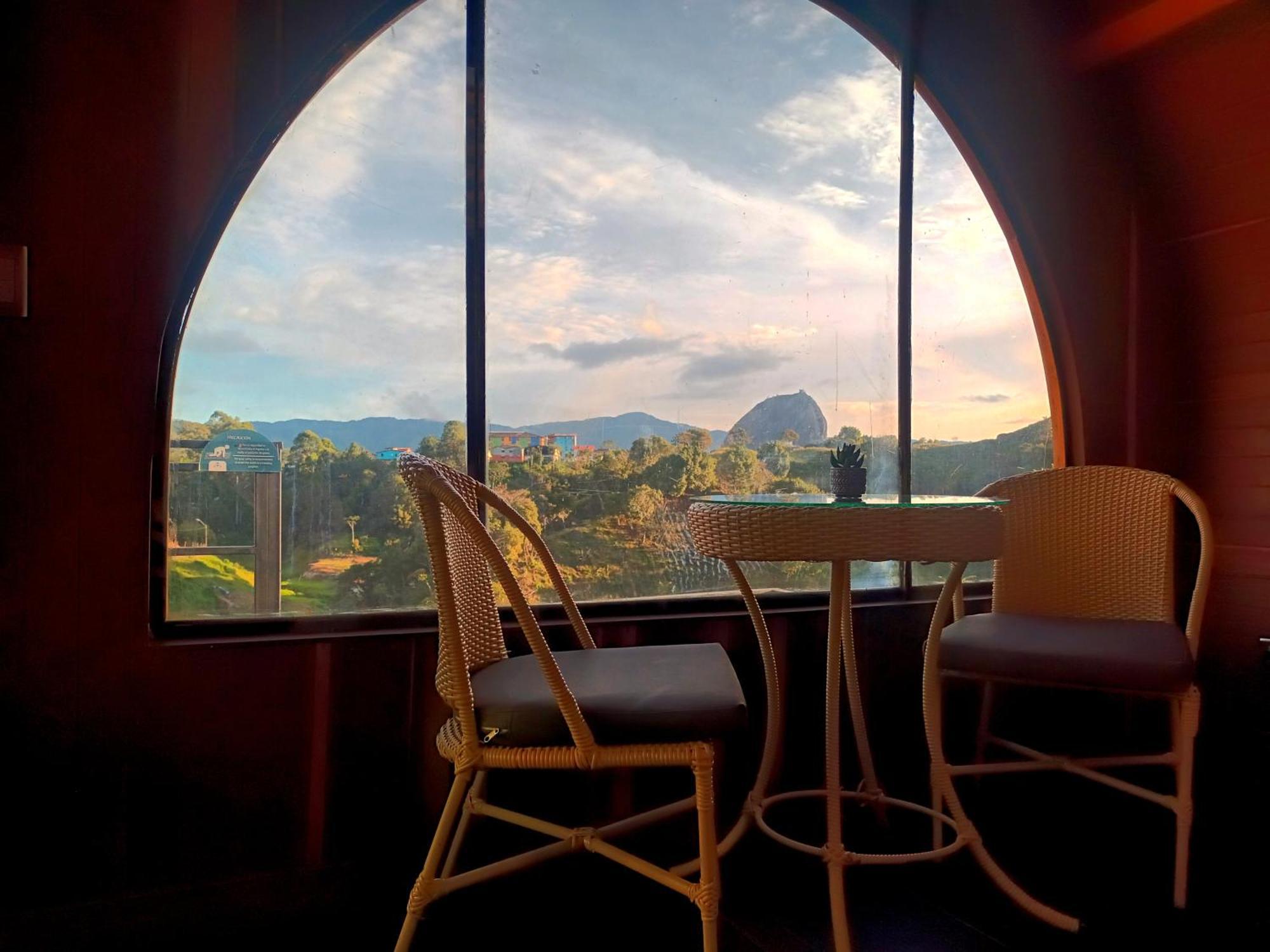 Glamping The Mountain Hotel Guatape Exterior photo