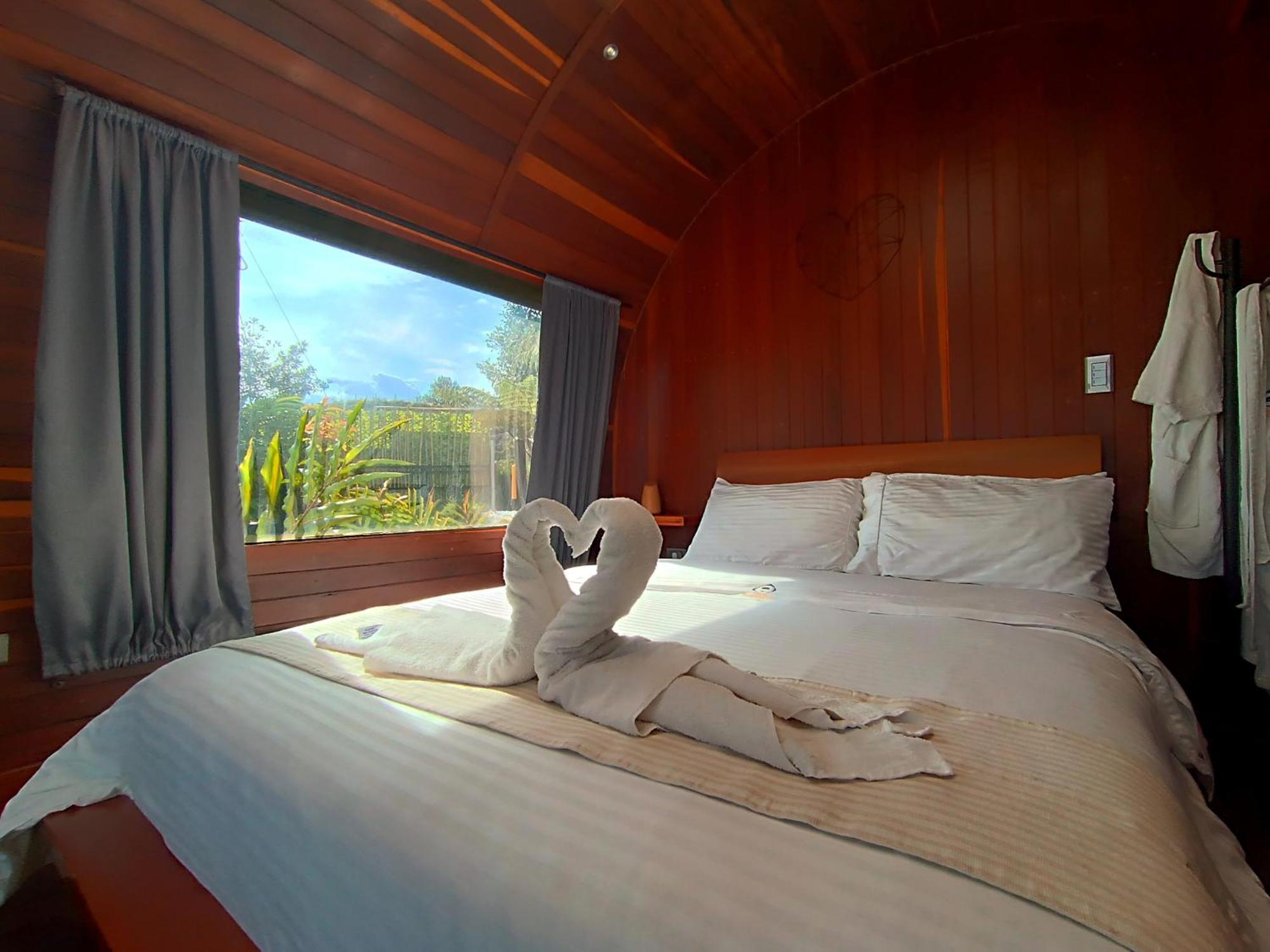 Glamping The Mountain Hotel Guatape Exterior photo