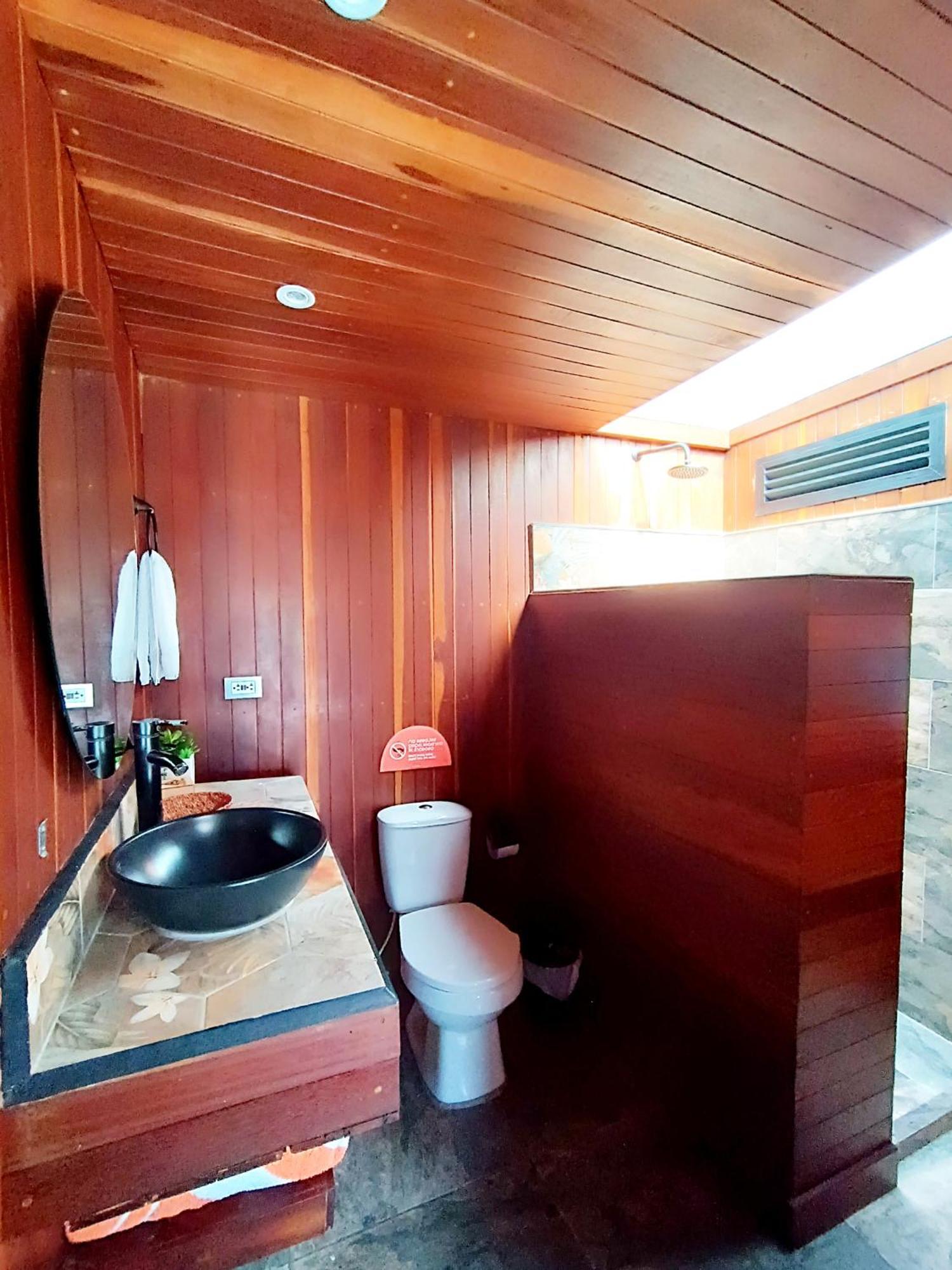 Glamping The Mountain Hotel Guatape Exterior photo