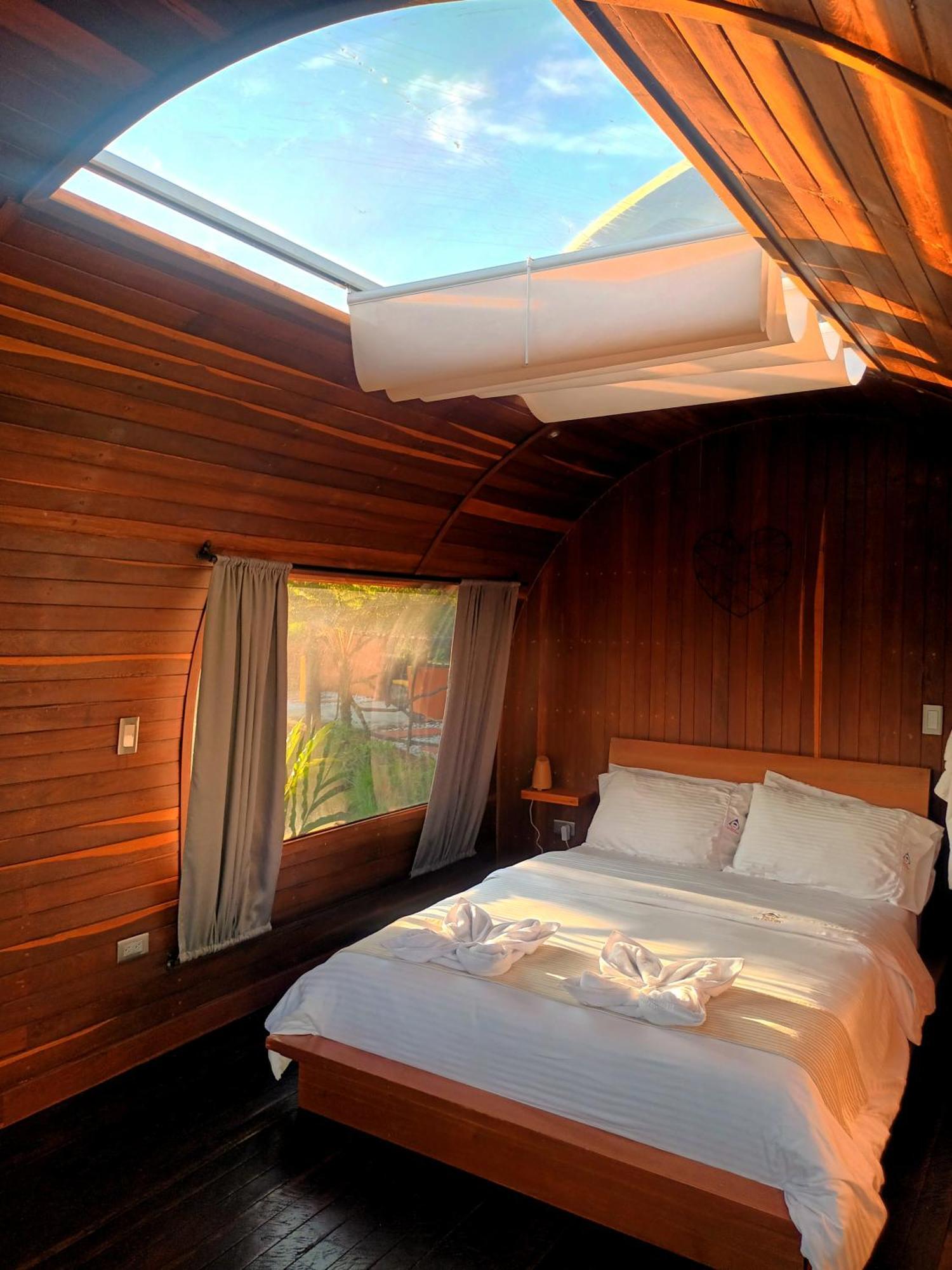 Glamping The Mountain Hotel Guatape Exterior photo