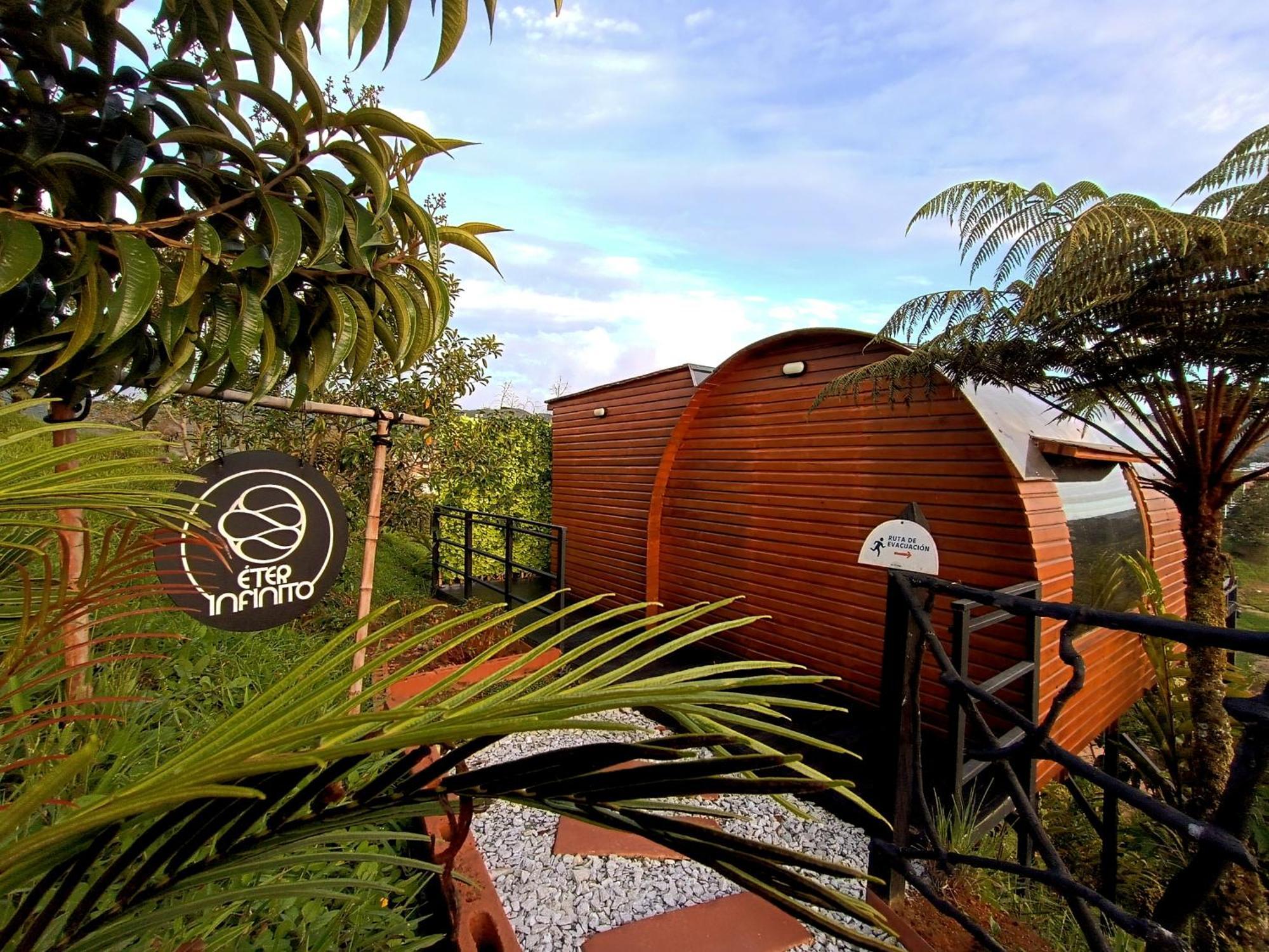 Glamping The Mountain Hotel Guatape Exterior photo