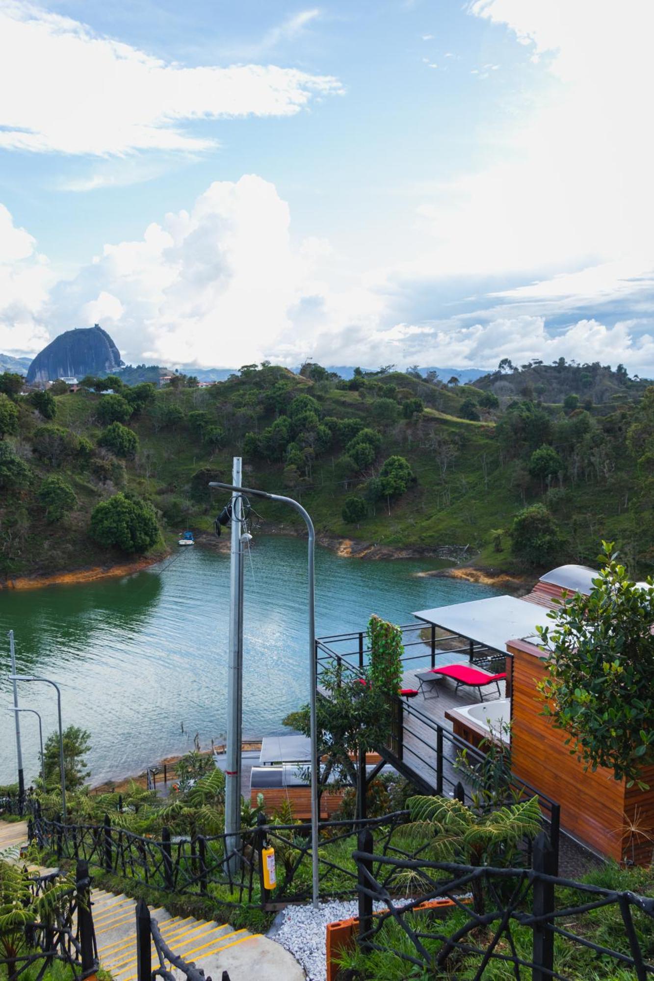 Glamping The Mountain Hotel Guatape Exterior photo