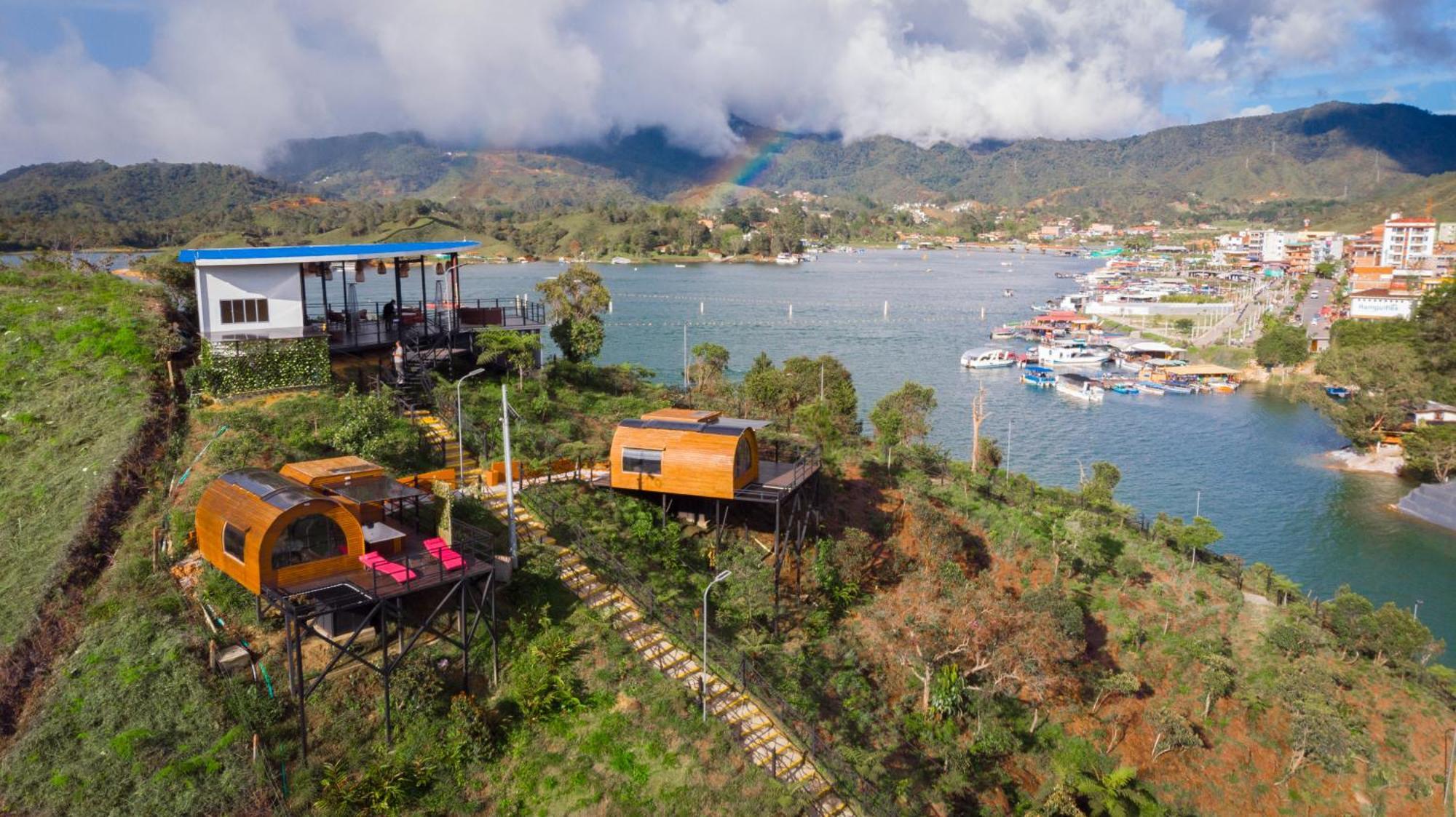 Glamping The Mountain Hotel Guatape Exterior photo